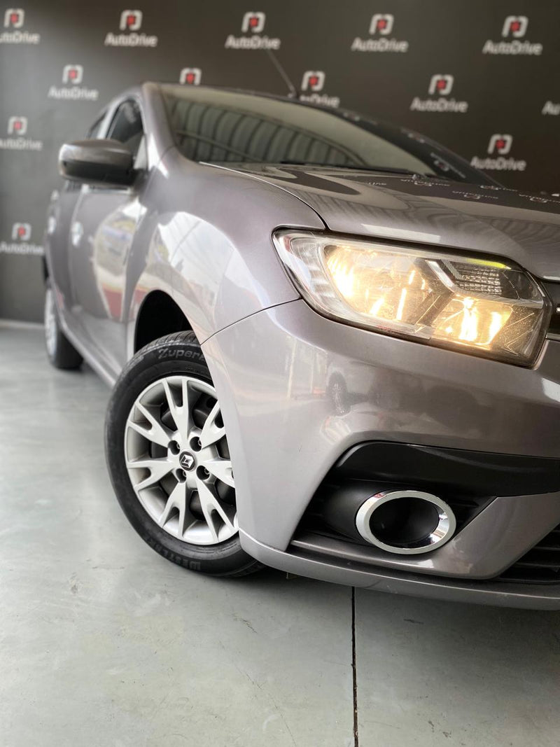 RENAULT SANDERO 1.0 12V SCE FLEX LIFE MANUAL