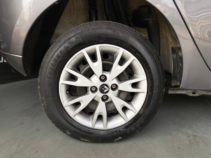 RENAULT SANDERO 1.0 12V SCE FLEX LIFE MANUAL