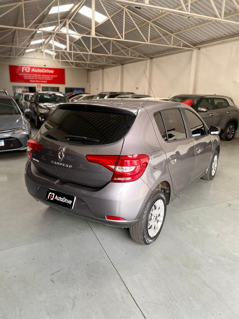 RENAULT SANDERO 1.0 12V SCE FLEX LIFE MANUAL