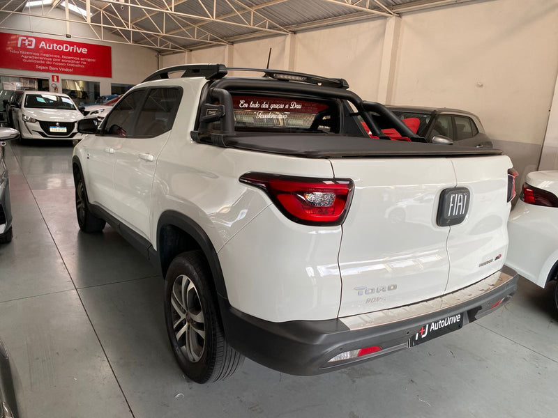 FIAT TORO 2.0 16V TURBO DIESEL RANCH 4WD AT9