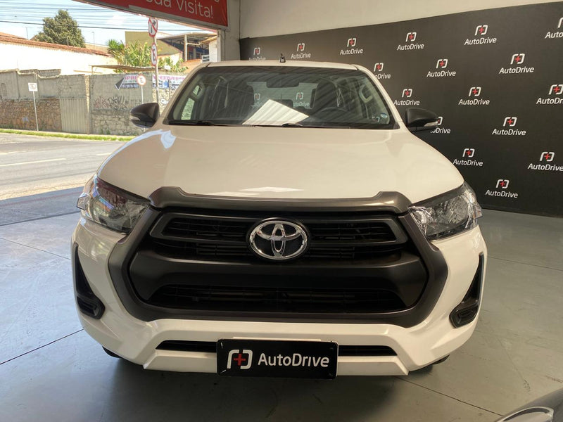 TOYOTA HILUX 2 2.8 D-4D TURBO DIESEL CD POWER PACK 4X4 MANUAL