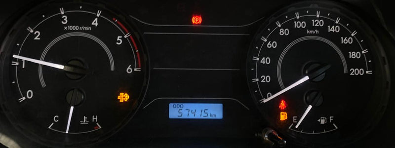 TOYOTA HILUX 2 2.8 D-4D TURBO DIESEL CD POWER PACK 4X4 MANUAL